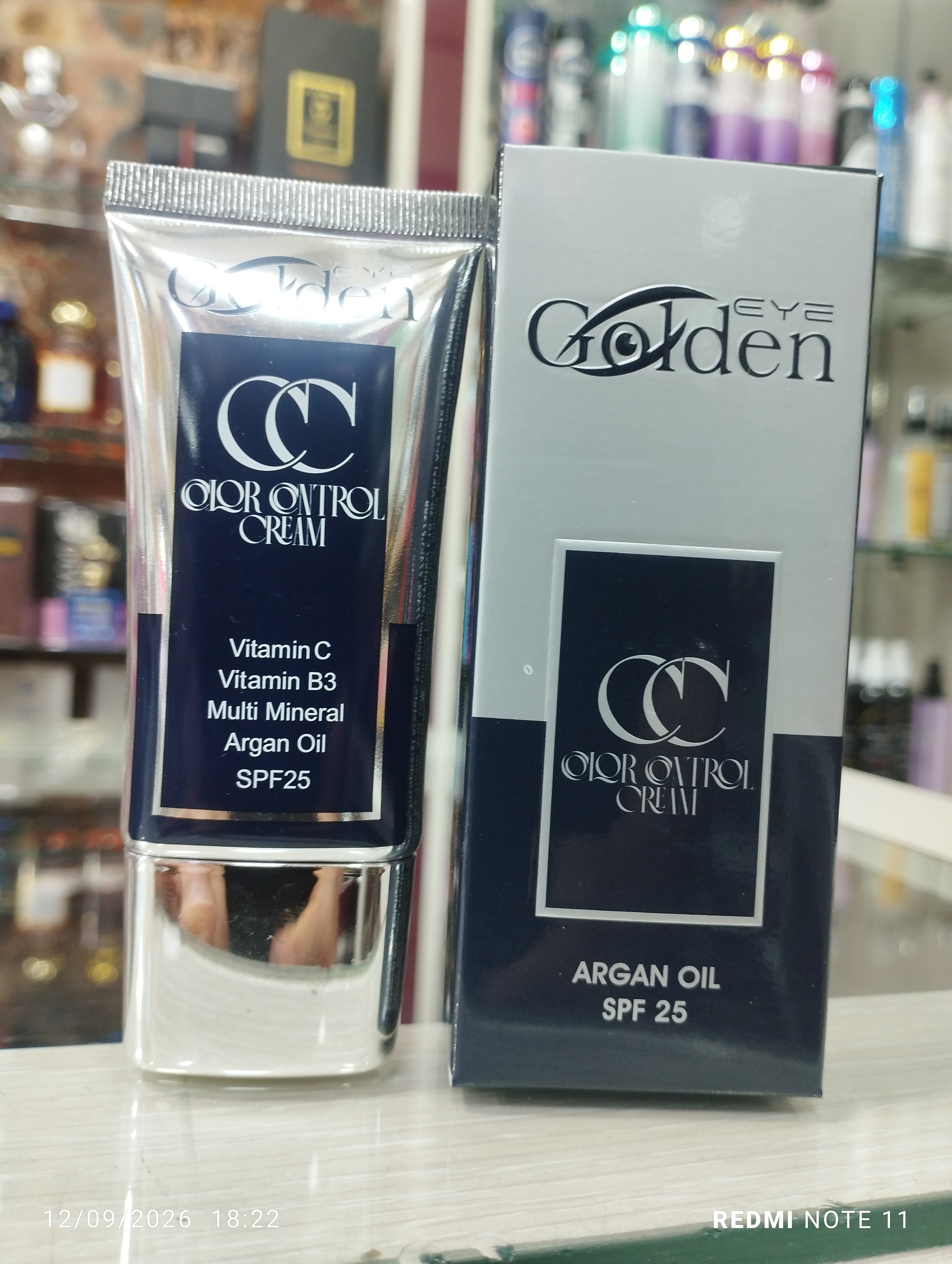 سی سی کرم گلدن آی حاوی روغن آرگان شماره 522 با spf 25 حجم 30 میل